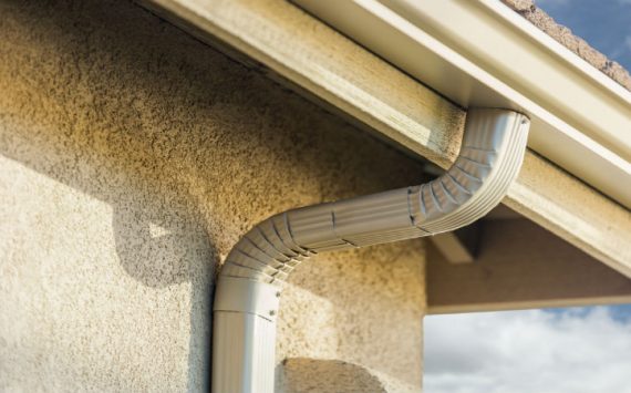 Three Problems You Can Avoid With Gutter Covers in San Antonio, TX