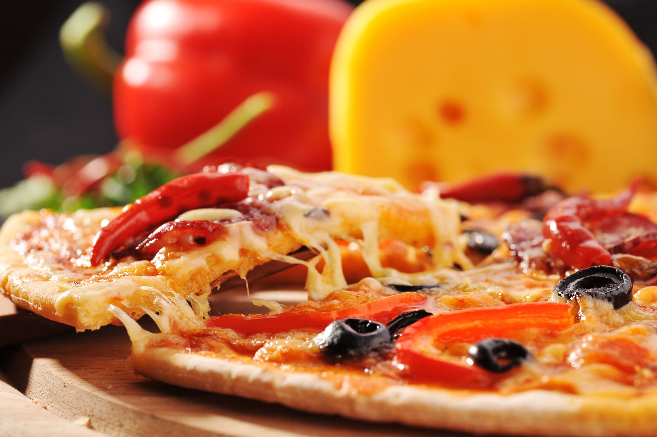 Storing and Reheating Food From a Hollywood, FL Italian Pizza Restaurant