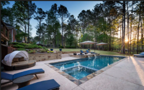 Having a Pool Liner Replacement in Brooks, GA