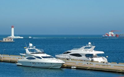 Experience the Ultimate Getaway With a Yacht Charter In Miami, FL
